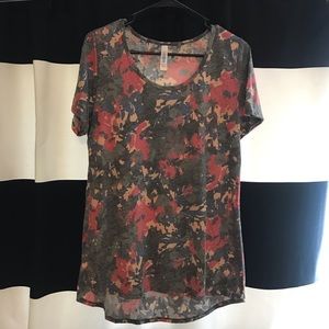 LuLaRoe Classic T